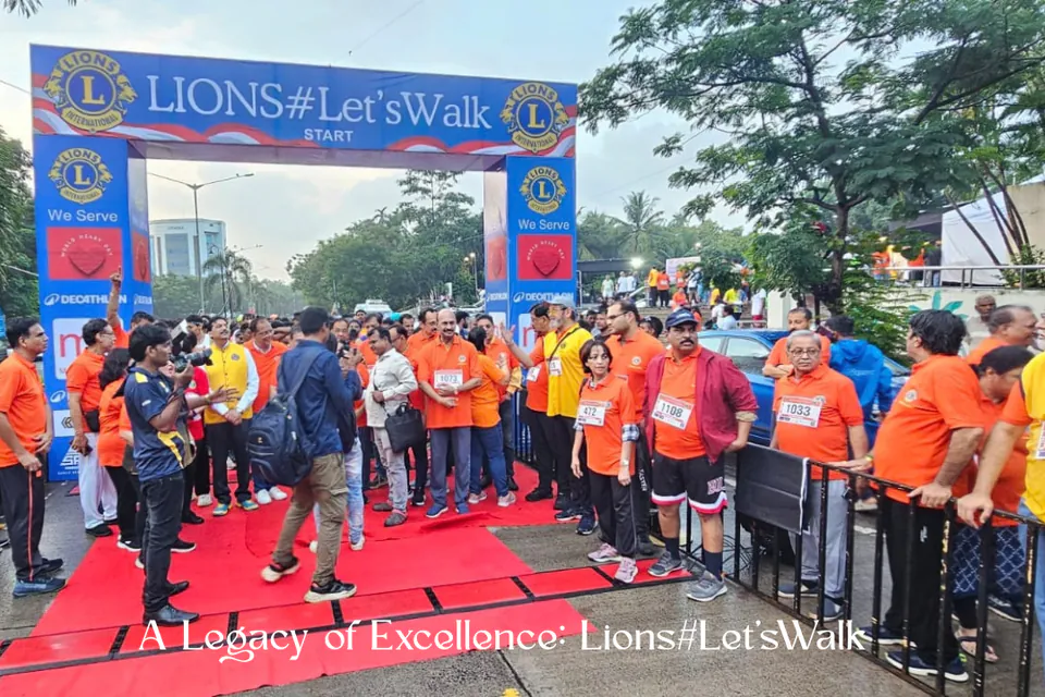 A Legacy of Excellence: Lions Let's Walk. Participants gathered at the event's starting arch.